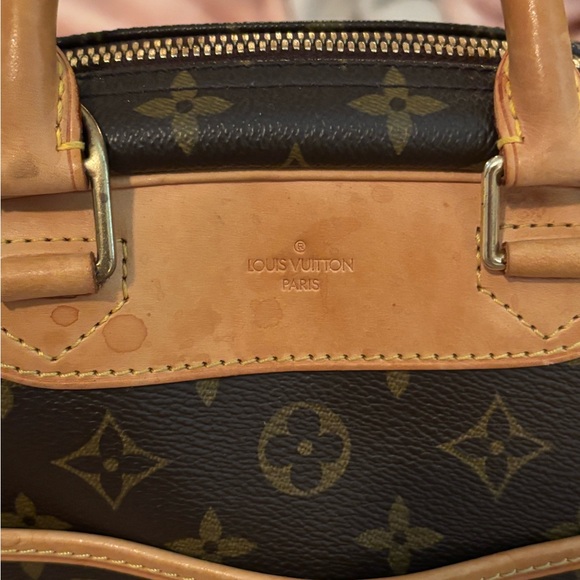 Louis Vuitton Trouville Monogram handbag - Picture 3 of 16